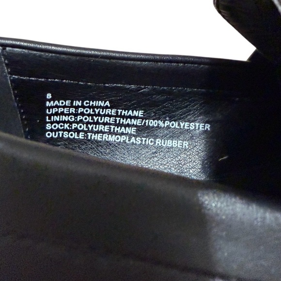 American Eagle Women’s Black Platform Lug Loafer 8 
90’s Style Chunky Gorpcore - Picture 6 of 7